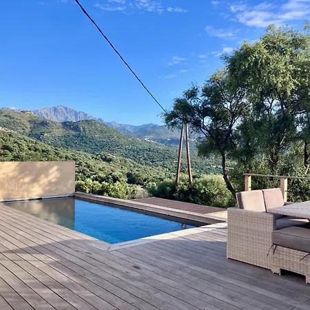 Bella Vista Villa Corbara